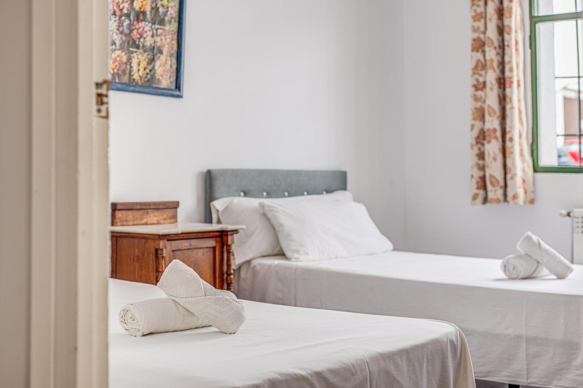 -Iponubahomes- Centrica Casa Con Jardin Y Chimenea バエナ エクステリア 写真