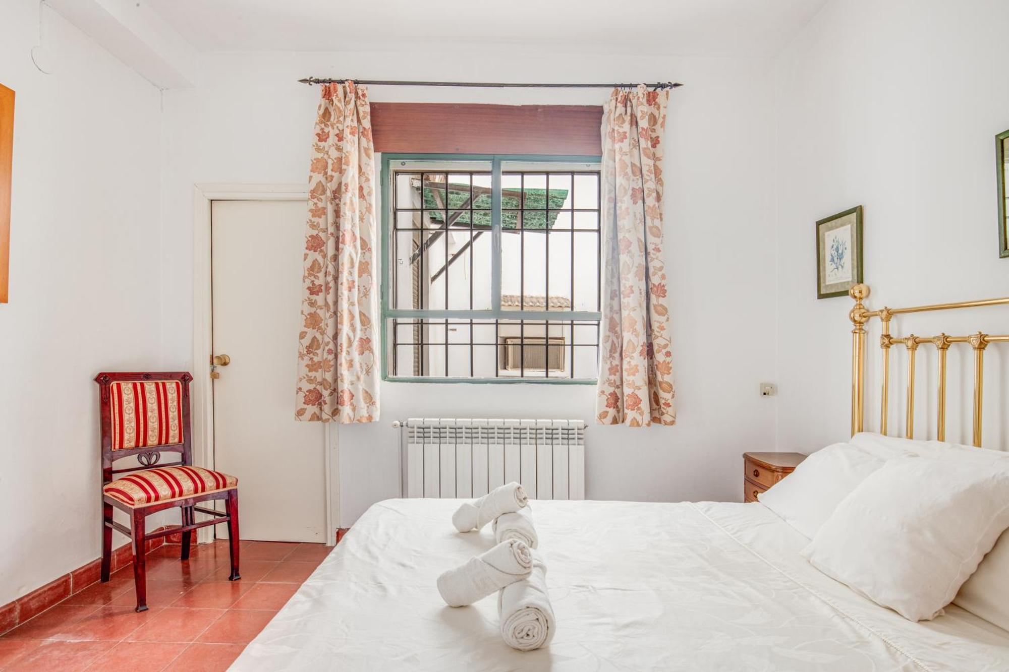 -Iponubahomes- Centrica Casa Con Jardin Y Chimenea バエナ エクステリア 写真