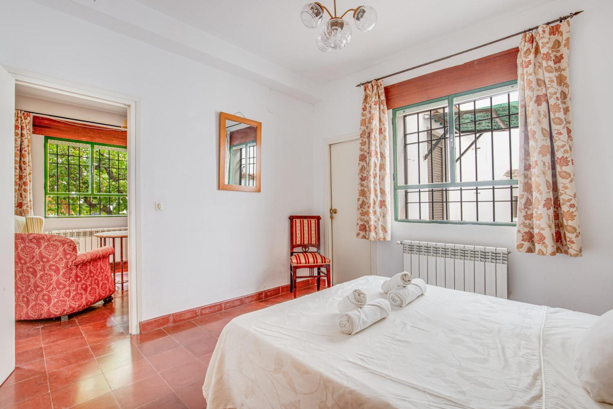 -Iponubahomes- Centrica Casa Con Jardin Y Chimenea バエナ エクステリア 写真